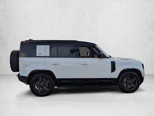 2023 Land Rover Defender 110 X-Dynamic SE