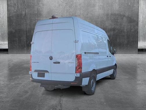 2025 Mercedes-Benz Sprinter 2500 Standard Roof