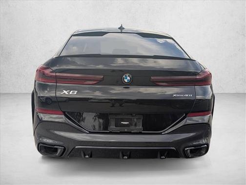 2023 BMW X6 xDrive40i