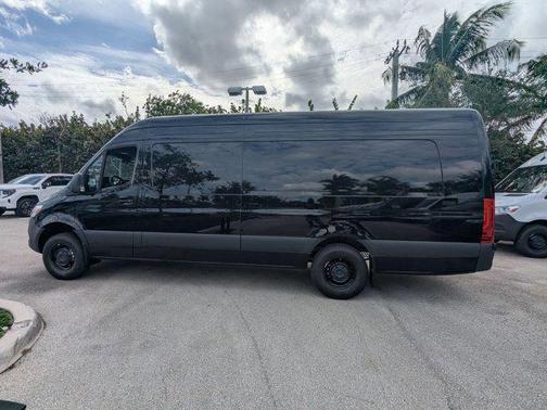 2026 Mercedes-Benz Sprinter 2500 High Roof