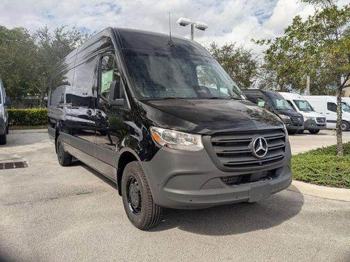 2026 Mercedes-Benz Sprinter 2500 High Roof