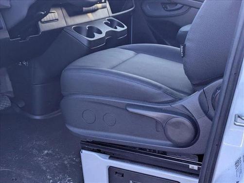 2025 Mercedes-Benz Sprinter 2500 Standard Roof