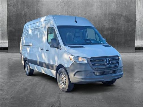 2025 Mercedes-Benz Sprinter 2500 Standard Roof