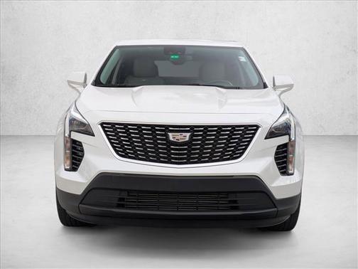 2022 Cadillac XT4 Luxury