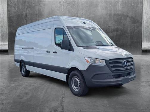 2025 Mercedes-Benz Sprinter 2500 High Roof