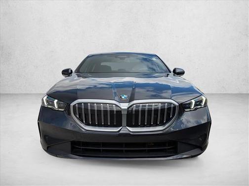 2025 BMW 540 xDrive