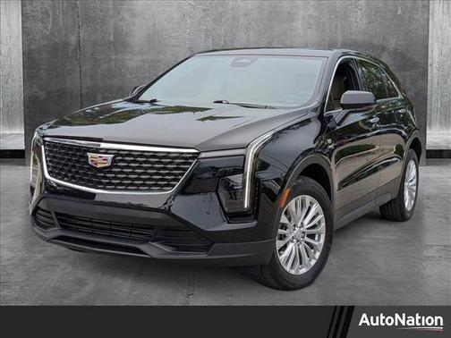 2024 Cadillac XT4 Luxury
