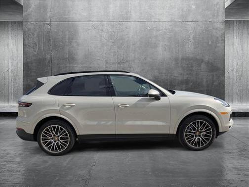 2021 Porsche Cayenne AWD