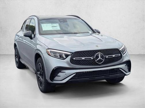 Cirrus Silver Metallic 2026 Mercedes-Benz GLC 300 4MATIC