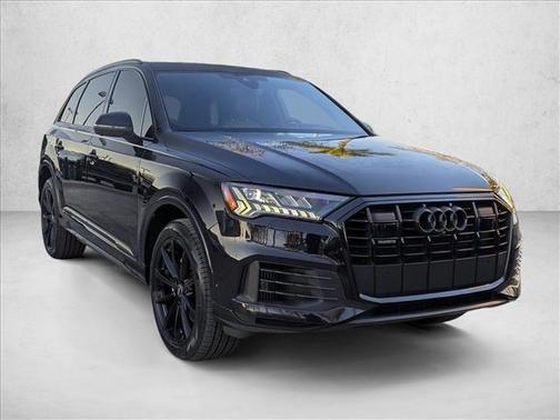 2021 Audi Q7 55 Prestige
