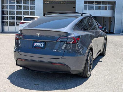 2023 Tesla Model Y Performance Dual Motor All-Wheel Drive
