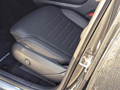 2025 Mercedes-Benz GLC 350e Base