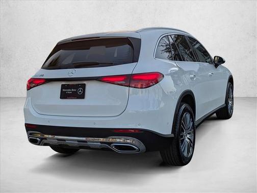 2026 Mercedes-Benz GLC 300 Base