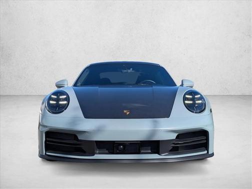 2025 Porsche 911 Carrera