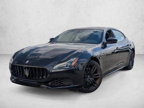 Nero Ribelle Metallic 2022 Maserati Quattroporte GT
