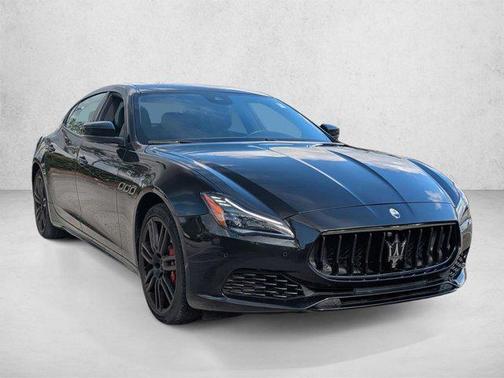 Nero Ribelle Metallic 2022 Maserati Quattroporte GT
