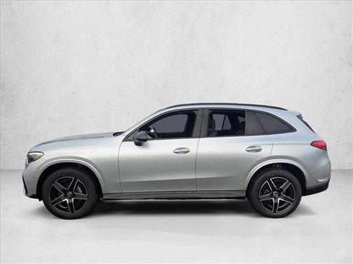 2026 Mercedes-Benz GLC 300 4MATIC