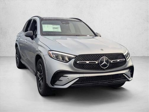 2026 Mercedes-Benz GLC 300 4MATIC