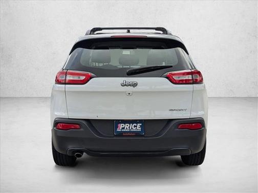 2015 Jeep Cherokee Sport