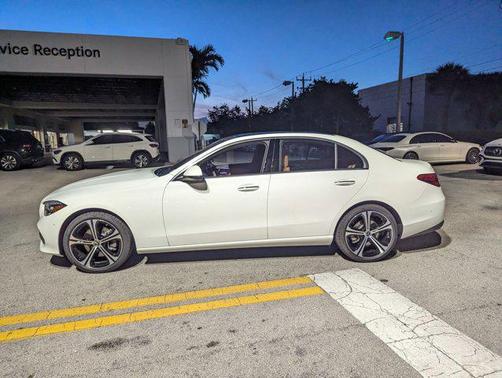 2025 Mercedes-Benz C-Class C 300