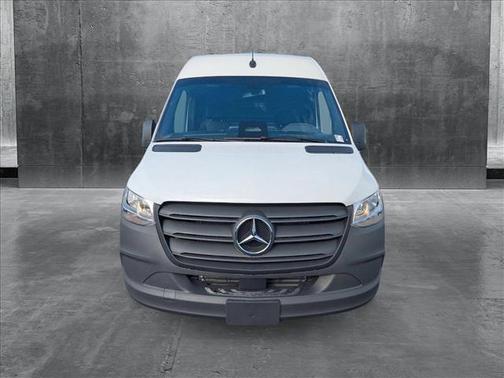 2025 Mercedes-Benz Sprinter 2500 Standard Roof