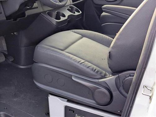 2025 Mercedes-Benz Sprinter 2500 Standard Roof