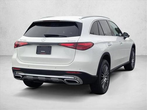 2026 Mercedes-Benz GLC 300 4MATIC