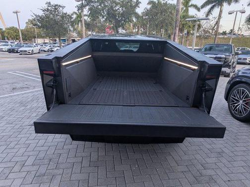 2024 Tesla Cybertruck All-Wheel Drive