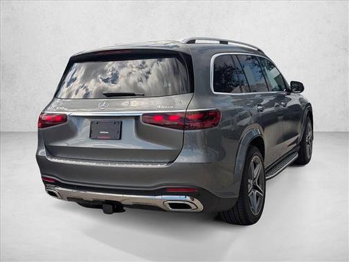 2026 Mercedes-Benz GLS 450 4MATIC