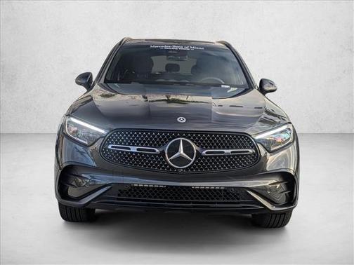 2026 Mercedes-Benz GLC 300 4MATIC