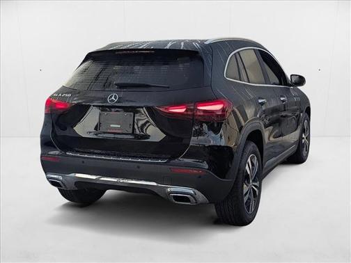 2026 Mercedes-Benz GLA 250 4MATIC