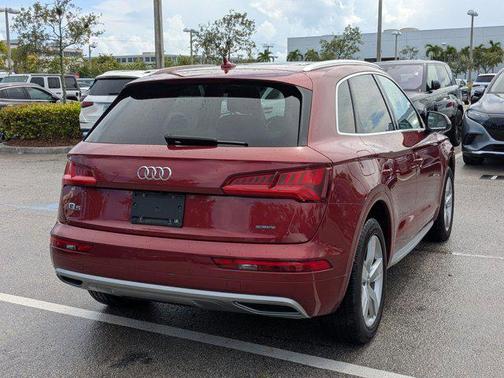 2019 Audi Q5 2.0T Premium Plus