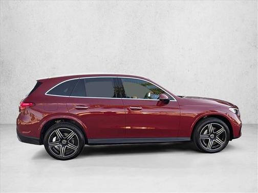 2025 Mercedes-Benz GLC 300 Base