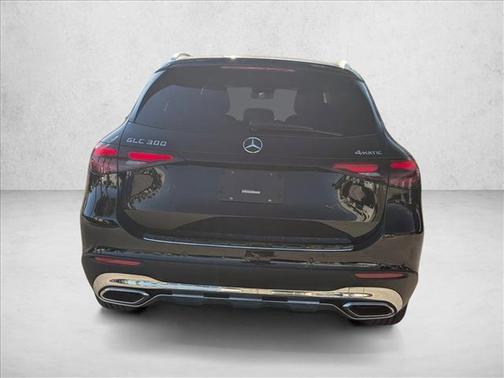 2026 Mercedes-Benz GLC 300 4MATIC