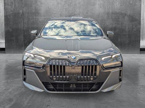 2023 BMW 760 i xDrive