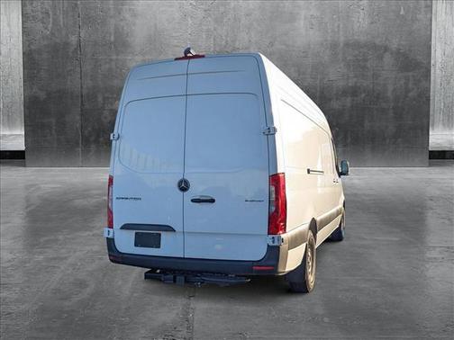 2025 Mercedes-Benz Sprinter 2500 High Roof