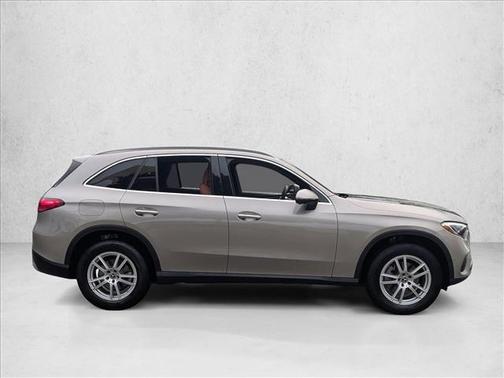 2023 Mercedes-Benz GLC 300 Base