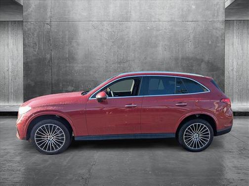 2025 Mercedes-Benz GLC 300 Base