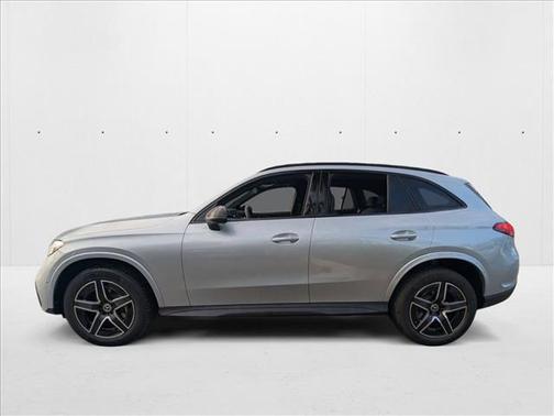 2026 Mercedes-Benz GLC 300 4MATIC