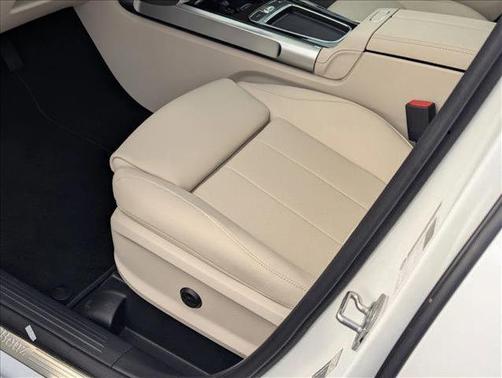 2026 Mercedes-Benz GLB 250 Base