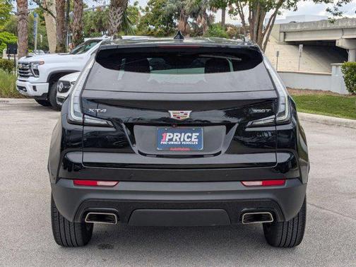 2023 Cadillac XT4 Sport
