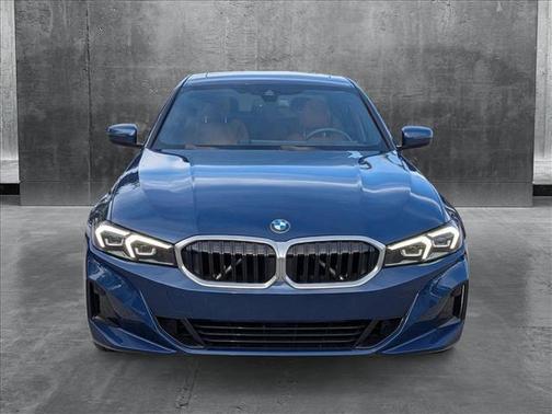 2023 BMW 330 330i