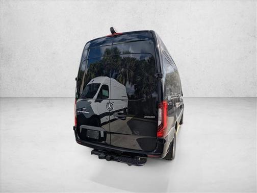 2026 Mercedes-Benz Sprinter 2500 Standard Roof