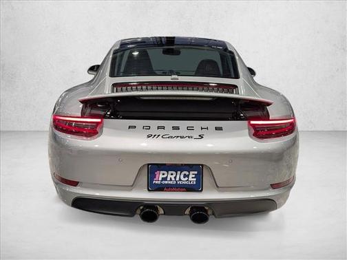 2018 Porsche 911 Carrera S