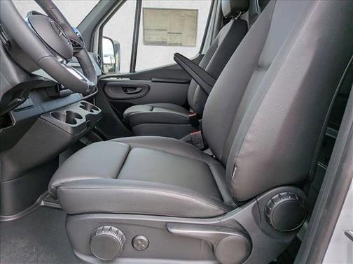 2026 Mercedes-Benz Sprinter 2500 High Roof