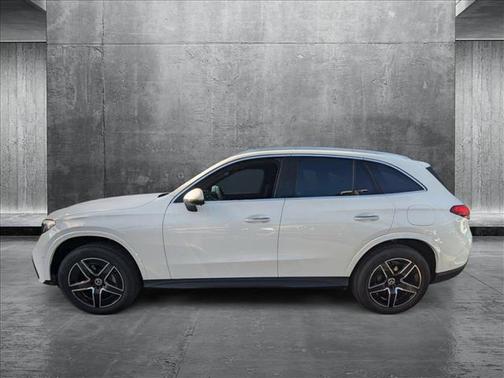2025 Mercedes-Benz GLC 350e Base