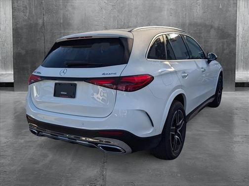 2025 Mercedes-Benz GLC 350e Base