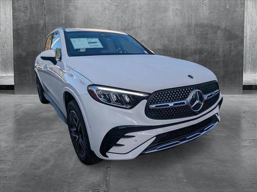 2025 Mercedes-Benz GLC 350e Base