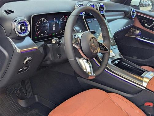 2025 Mercedes-Benz GLC 350e Base