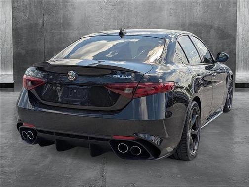 2023 Alfa Romeo Giulia Quadrifoglio